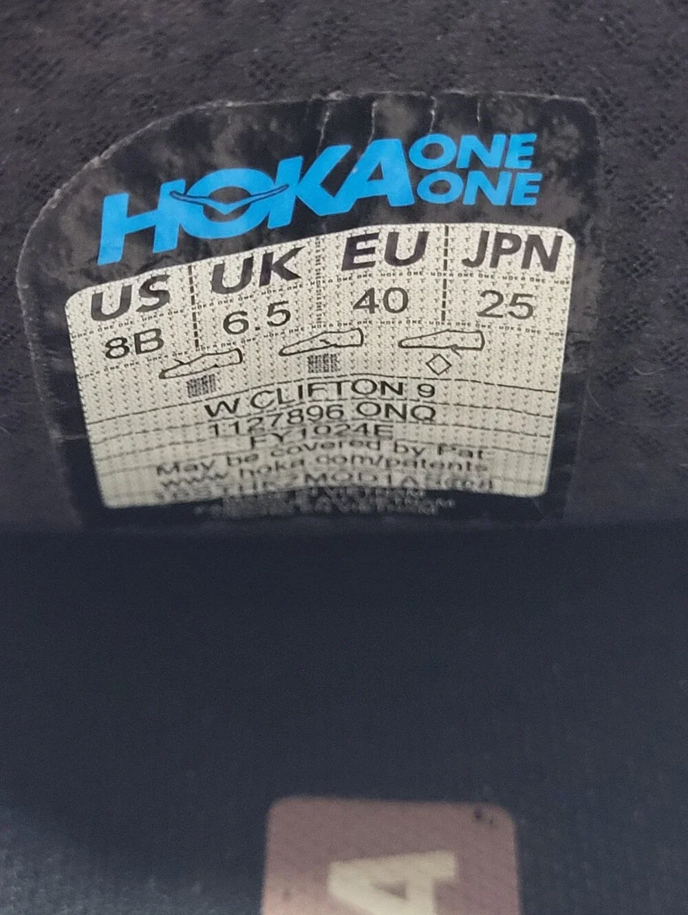 Hoka One One Clifton 9 Shoes Womens Size 8 B Black Running Comfort Walking Gym